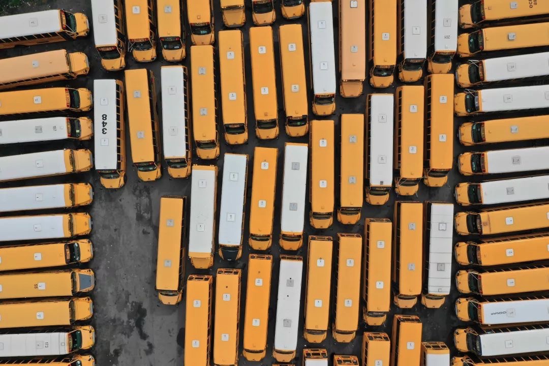 暴涨之后还会下跌吗,既能涨又抗跌的五只基金