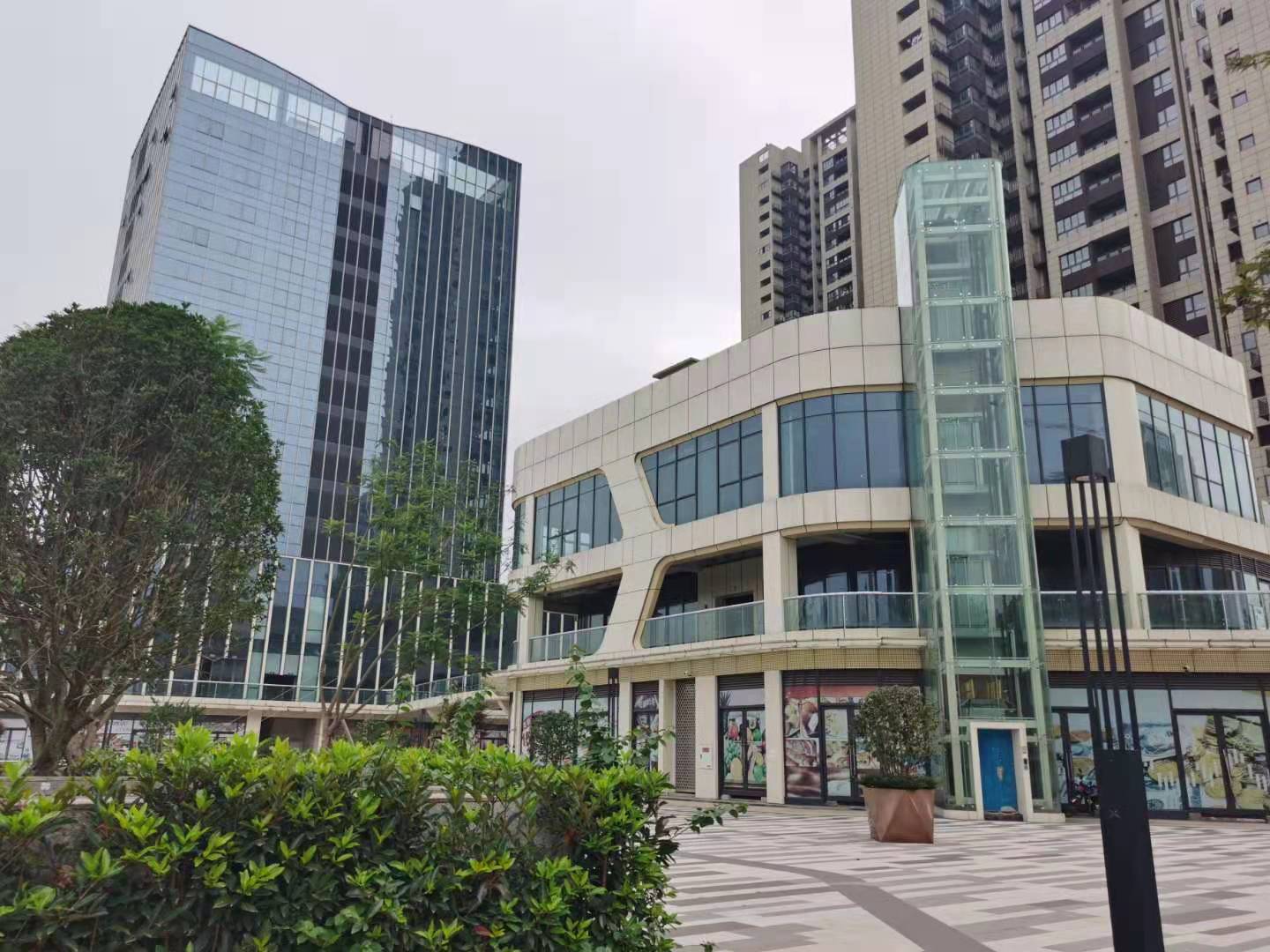 离蔡家的龙湖商业最近的这个小区怎么样？柠檬谈小区之北城未来