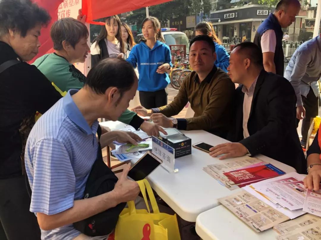 海珠丨共用修脚刀也存在感染艾滋病的风险！