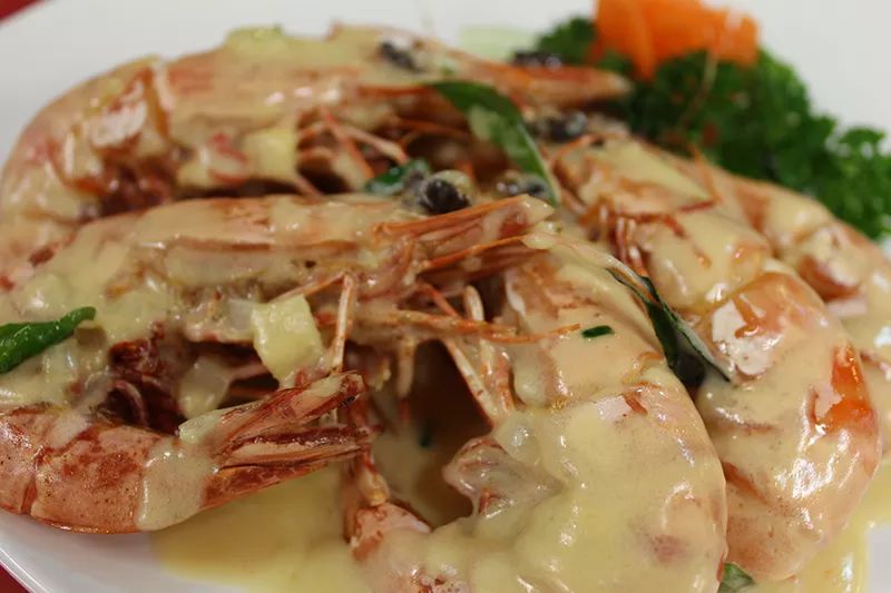 象拔蚌打捞,深海生猛龙虾象拔蚌四人海鲜大餐