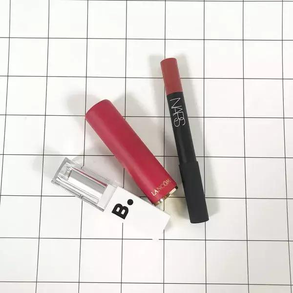 张韶涵口红色号春晚,张韶涵3ce口红