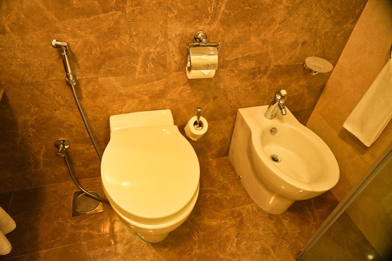 阿布扎比酋长皇宫酒店攻略,阿联酋皇宫酒店旅游攻略