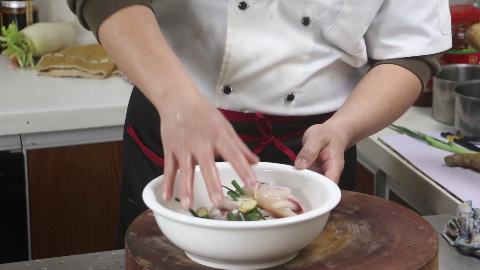 红尾鲢做法,做了二十年的鱼