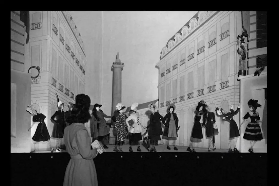 走进众神时代的唯美童话,Dior高订的14分钟到底在讲什么?