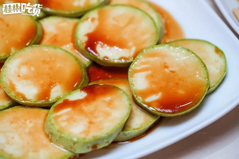 云南夫妻开小店,云南夫妇在宁德开烧烤店