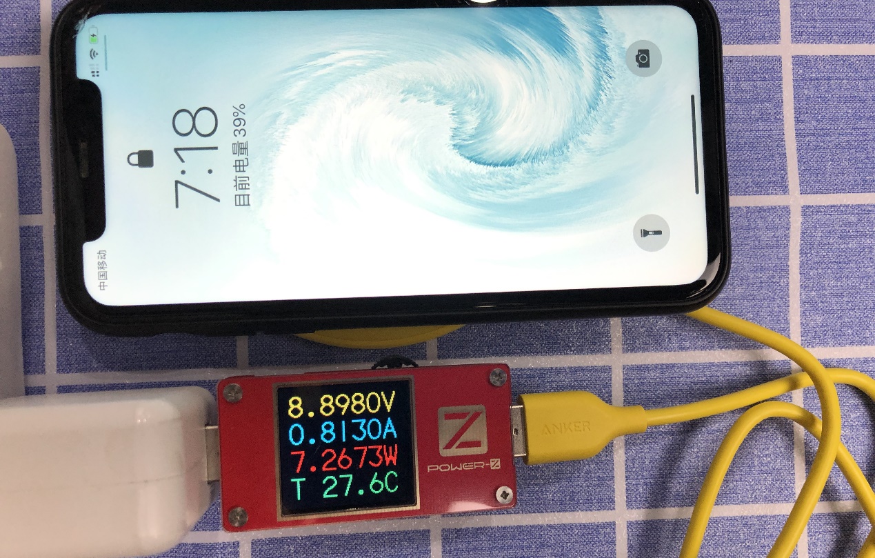 anker宝可梦充电器,anker18w小巧款充电宝测评