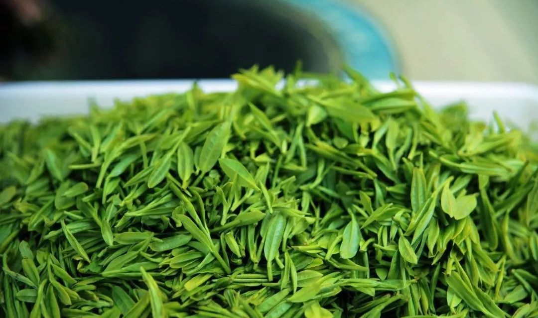 大干皮用的身体乳推荐,身上干皮用什么身体乳