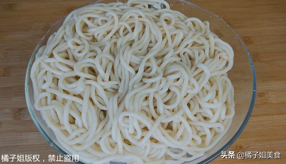 家常炒面做法下厨房,家常炒面做法厨师