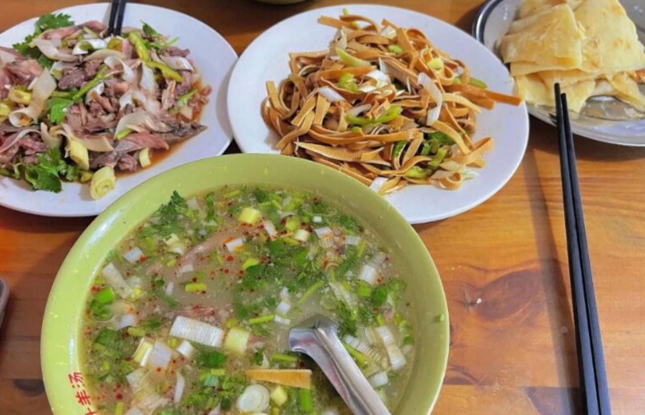 济南最火羊汤馆一天卖10万,济南羊汤馆哪家最好