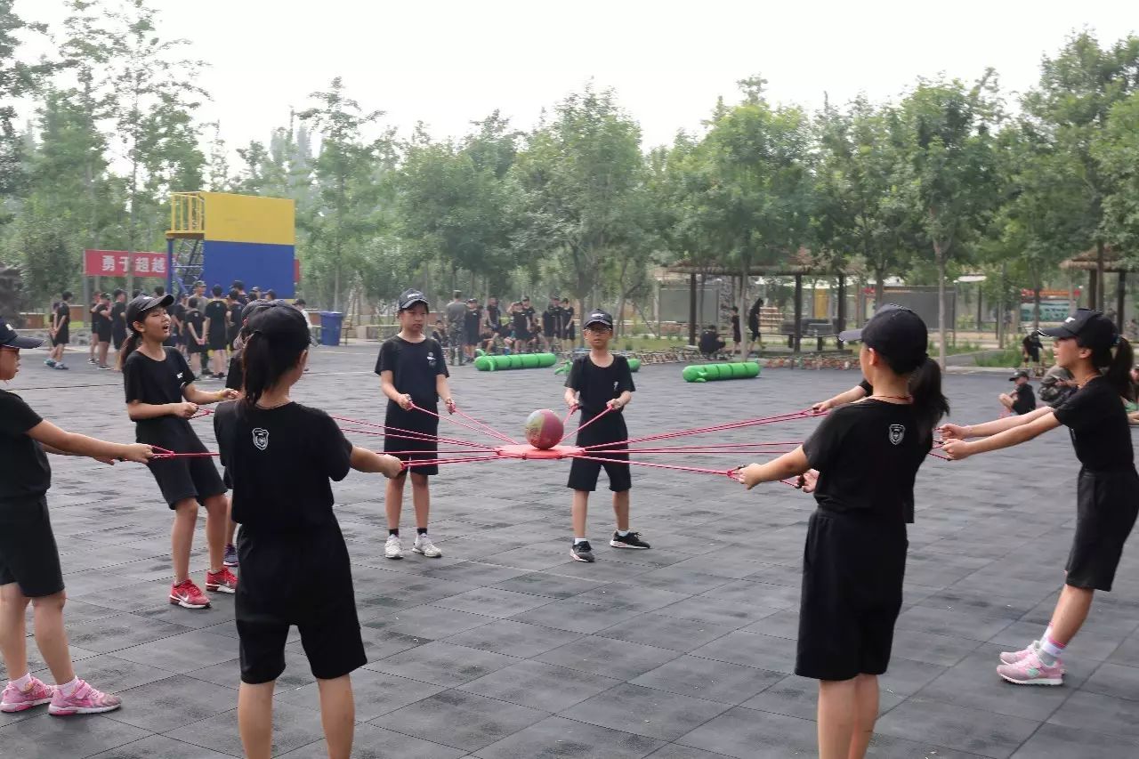 小硬汉青少年军事夏令营,军事夏令营军事五项教案