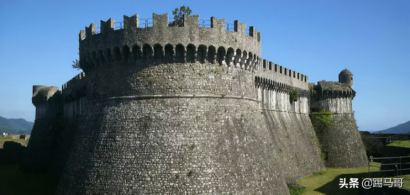 诗人但丁个人简介,意大利文艺复兴的先驱