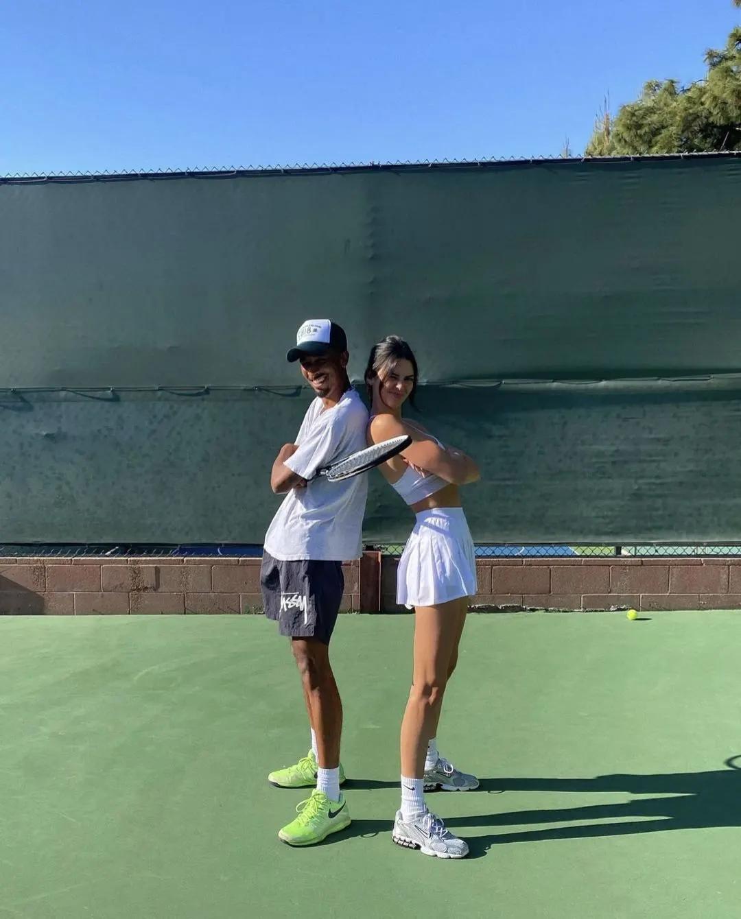 瑜伽网球服穿搭,瑜伽运动服款式