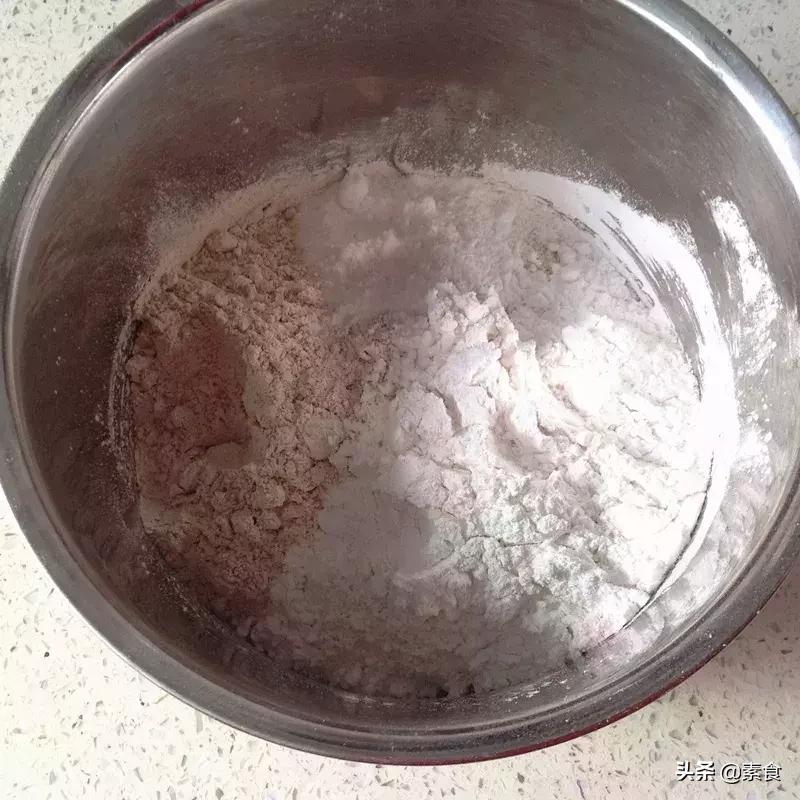 夏天做的八珍糕,自制健脾八珍糕的做法大全