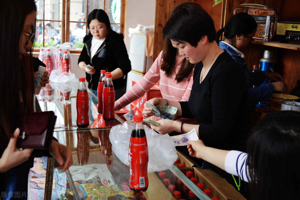 开小卖部怎么赚这么多钱,开小卖部如何赚钱