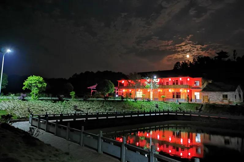 长沙周边旅游自由行攻略一日游,长沙周边景点一日游旅游团