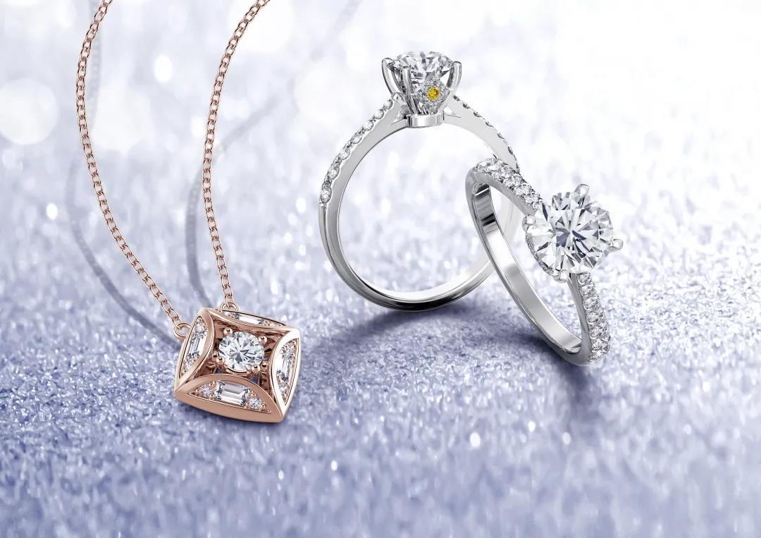 戴比尔斯和戴比尔斯永恒印记区别,周大福戴比尔斯永恒印记星空系列