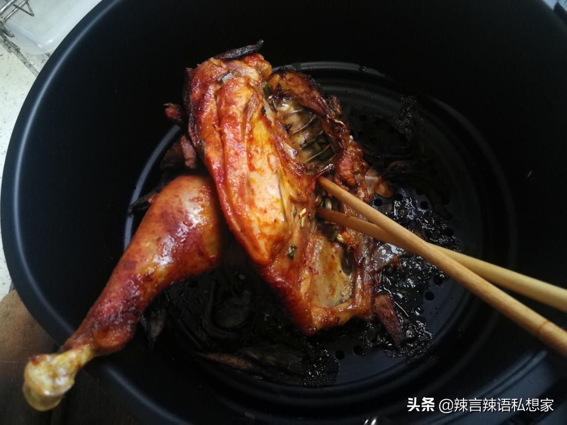 买包现成的料就能搞定一个菜，空气炸锅版奥尔良烤鸡，做法好简单