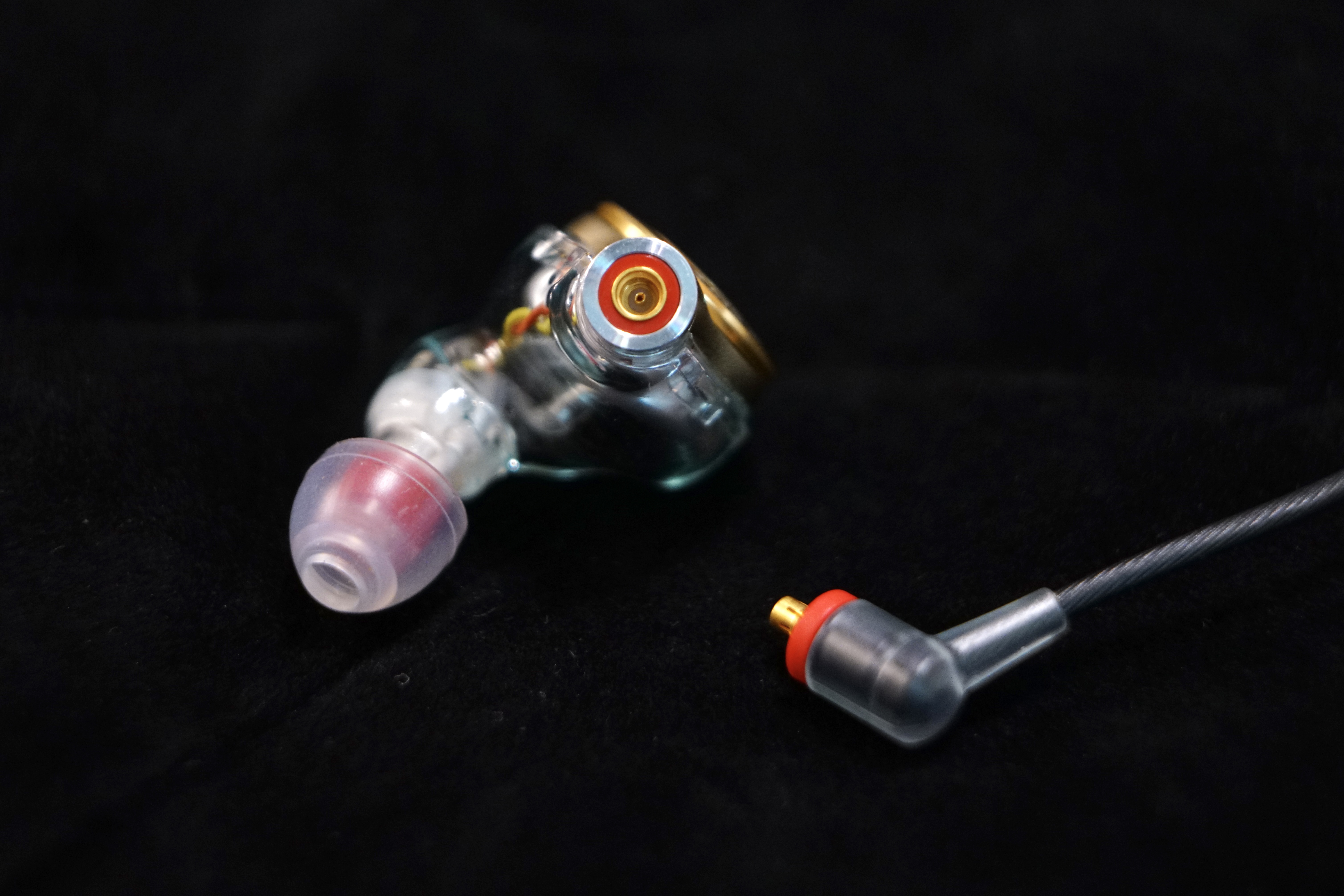 索尼二代justear专属你的耳机,acg的耳机推荐