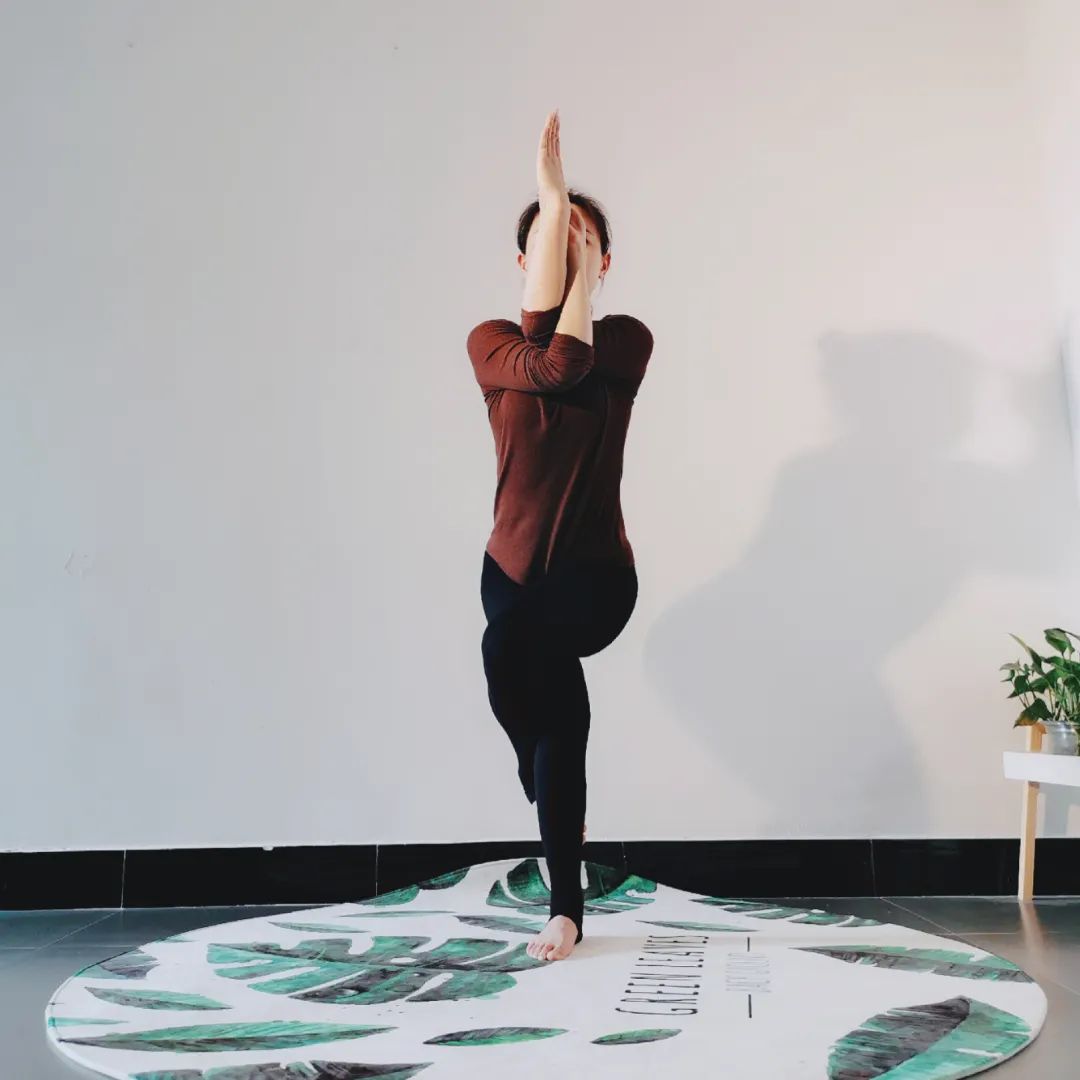 髋关节六方向练习|髋的外展与内收