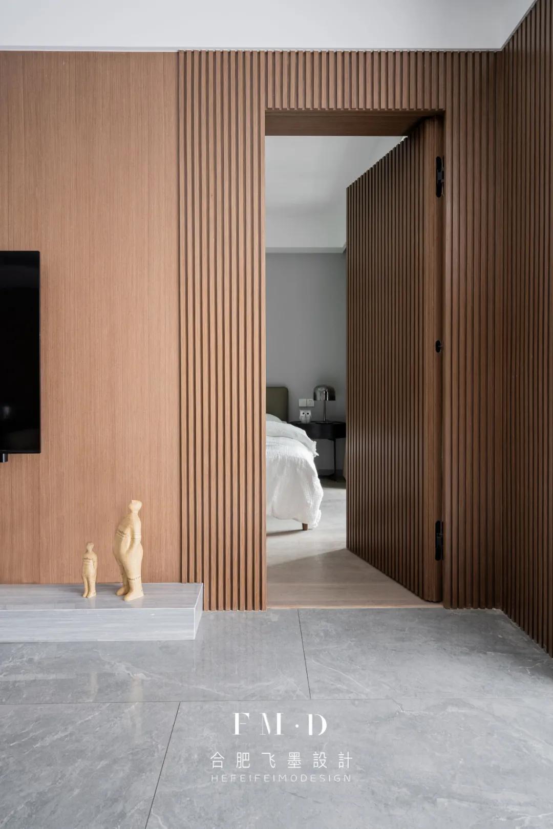 房子装护墙板哪种更好看,卧室里面装护墙板有没有这个必要