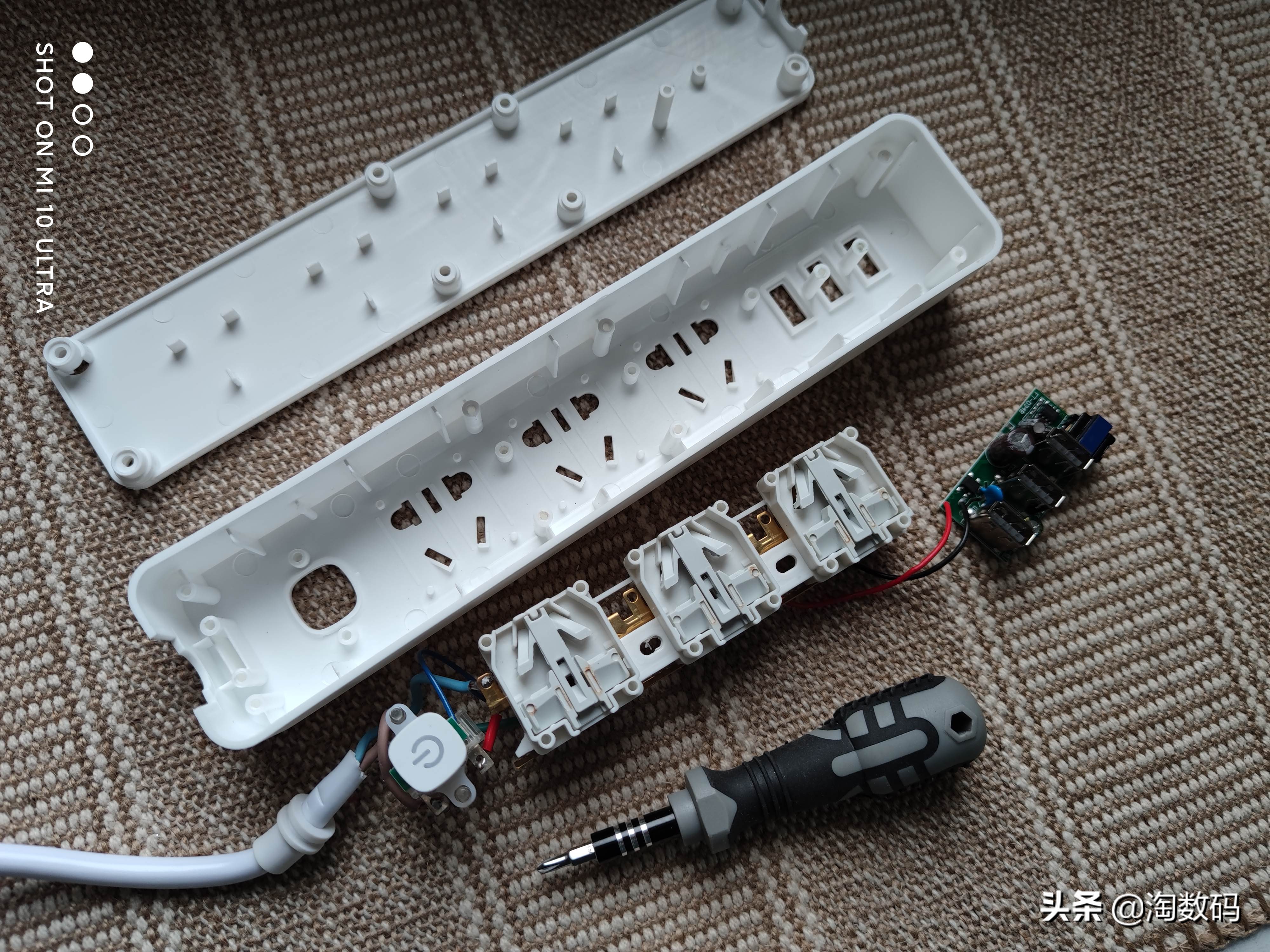 小米智能插座基础版拆解,小米智能插座开箱测评