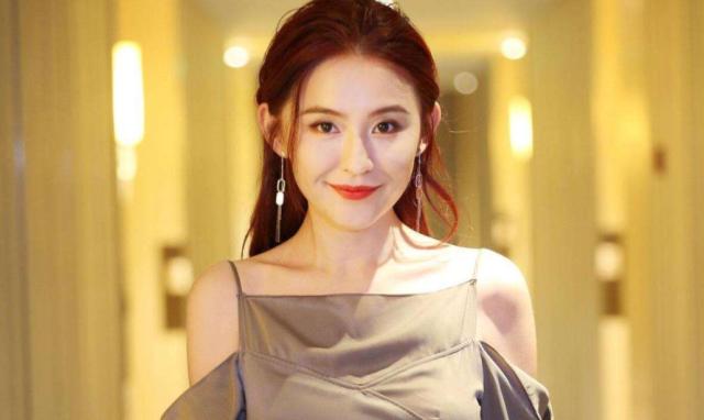 赵露思手撕绿茶,赵露思撕到大饼