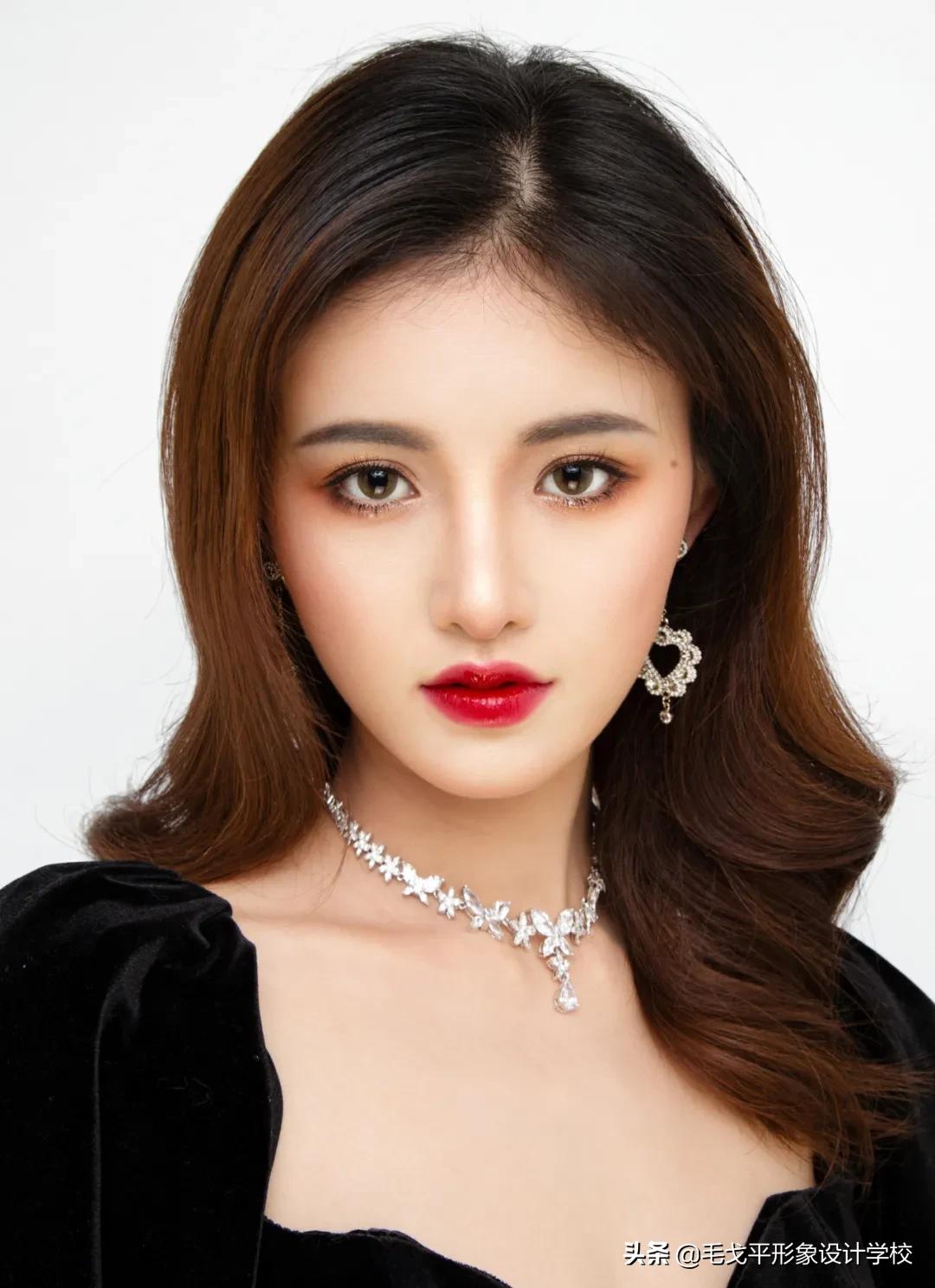 换个眉形就换种气质,换个眉形