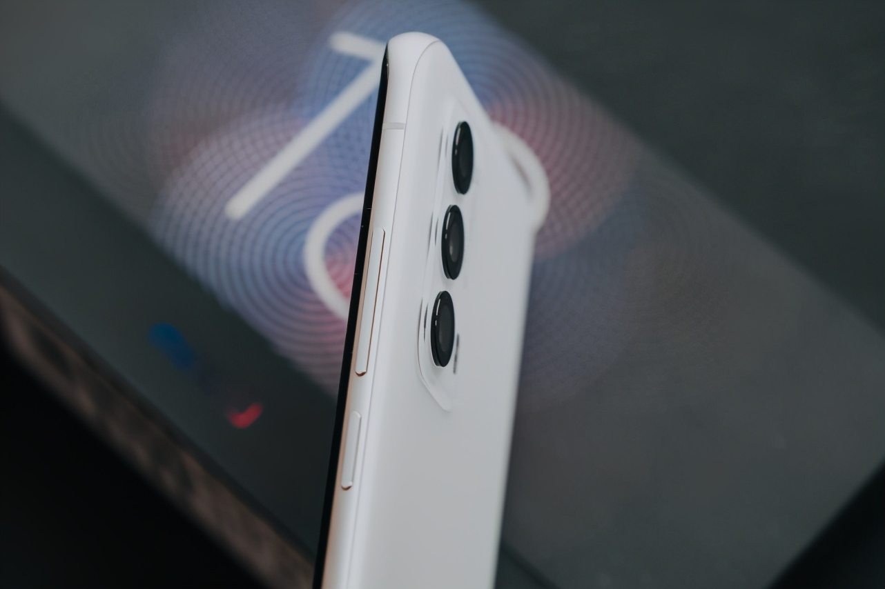 魅族18内存扩展有什么优缺点,魅族18深度游戏评测