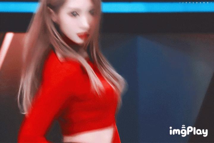 101杨超越现状,火箭少女101孟美岐怎么了