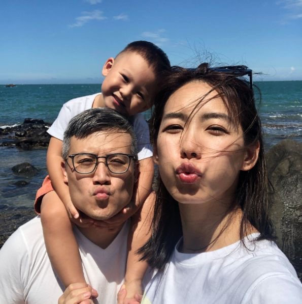 担心早产!40岁台湾女星嫁银行总裁怀2胎,检查子宫颈只剩1.3公分