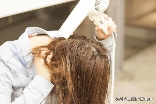 植发后还要做什么治疗,植发后怎样养护自己的毛囊