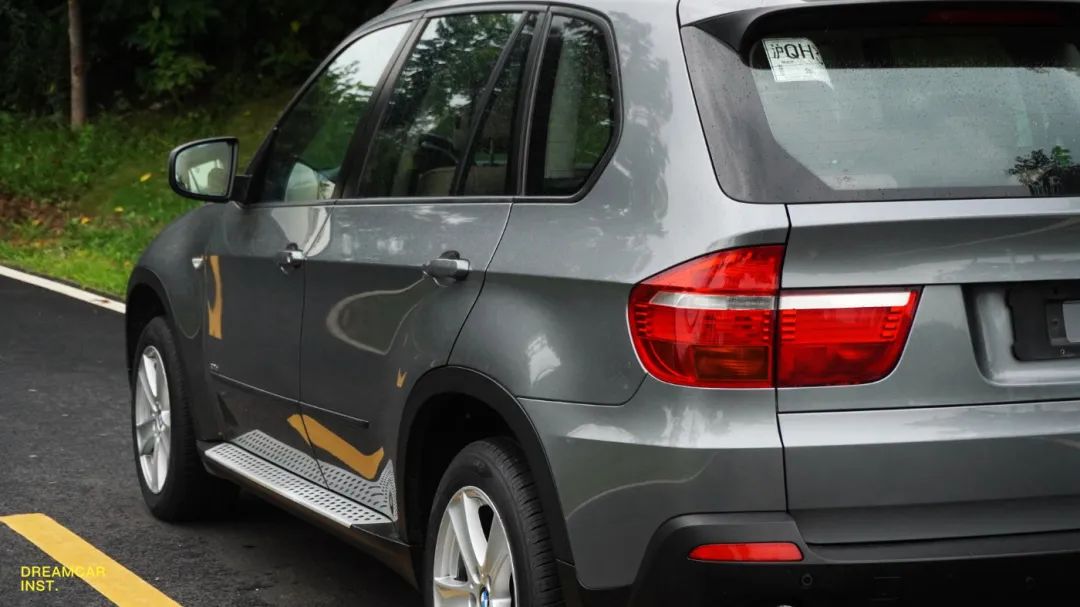 e70x5上代车型,11款宝马x5e70试驾视频