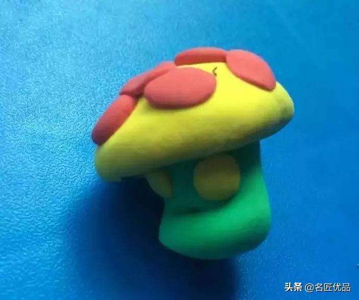 蘑菇亲子游乐场,手工制作幼儿园简单手工蘑菇