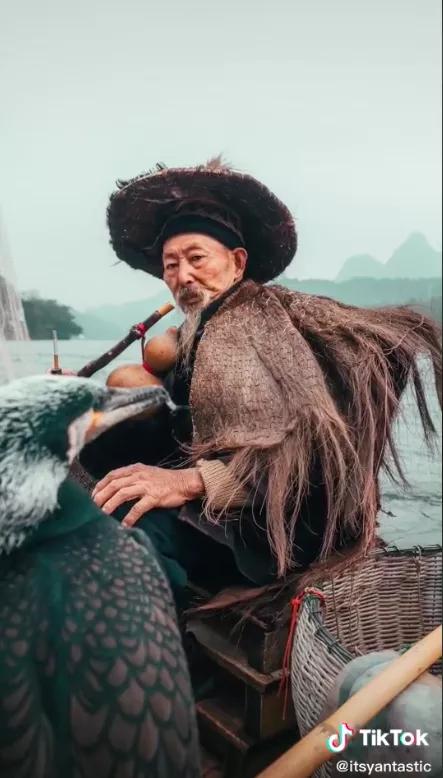 中国街拍让外国人震撼的视频,让外国人惊艳的穿着中国街拍