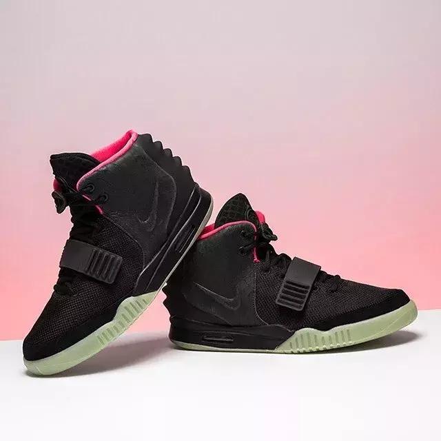 回顾椰子历史，细数NikeAirYezzy走过的配色。