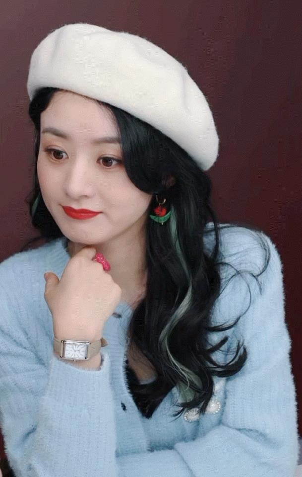 赵丽颖李佳琦最新视频,赵丽颖李佳琦直播穿礼服