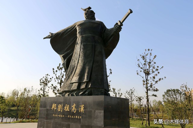 中国历史上最爱踢足球的六大皇帝