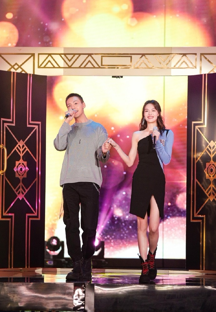 欧阳娜娜angelababy澳门,欧阳娜娜angelababy