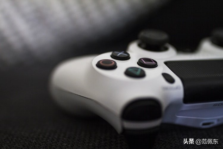 最优秀的彩民和赌徒，都在用*家庄**的思维模式