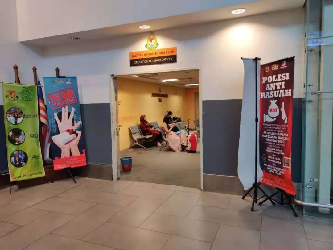 留学生必须知道的三个重点,留学生留学需要带哪些东西