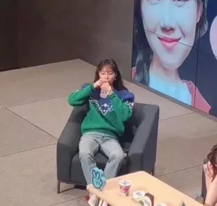 李宇春，吴青峰，王俊凯都在穿的韩国潮牌Pushbutton！