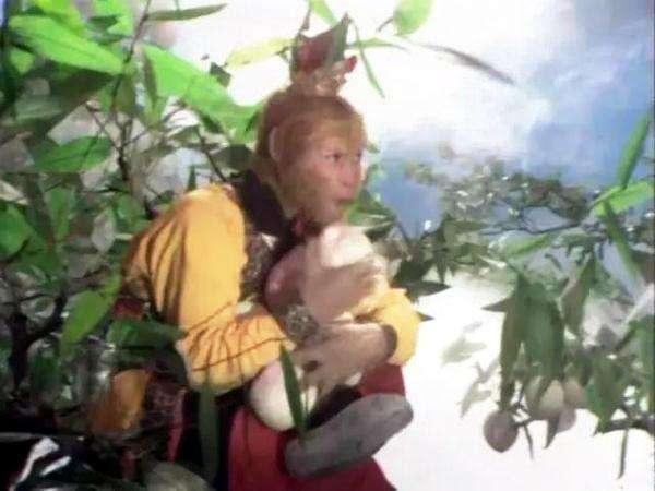 八戒下河猪下水下联,八戒洗澡猪下水的下一句是什么