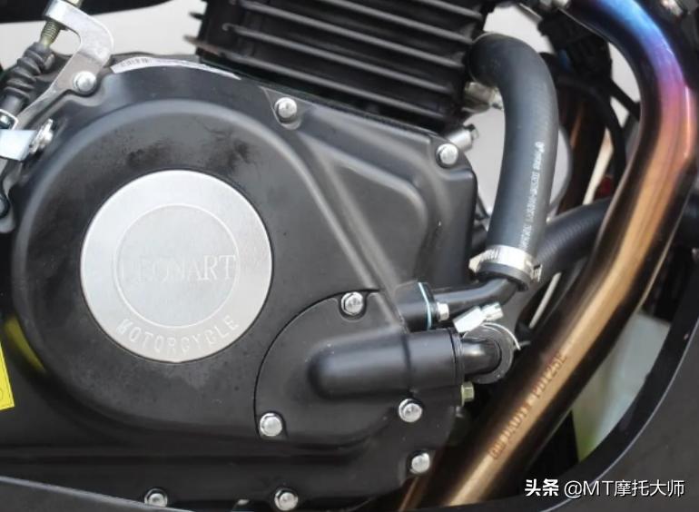 边三轮大地鹰王摩旅,大地鹰王的边三轮摩托车详细介绍