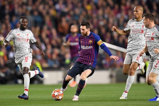 拜仁8-2狂虐巴萨战术分析,巴萨拜仁历史交锋剖析及胜负解析