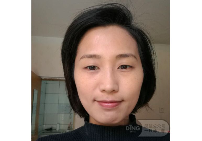 看起来有点凶的女人,看起来很凶的女孩子