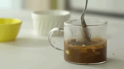 好吃的只有奶油的爆浆蛋糕,罗森摩卡芋泥味奶油蛋糕