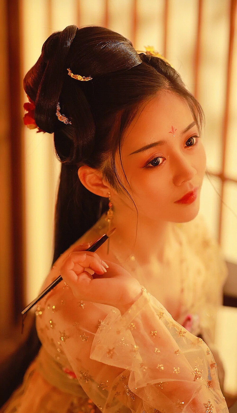 超简单的汉服发型保证可以学得会,适合汉服的发型无需发饰不是刘海