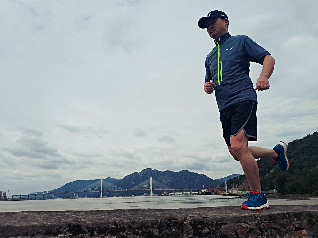 沙乐华冲锋衣评测,沙乐华冲锋衣测评