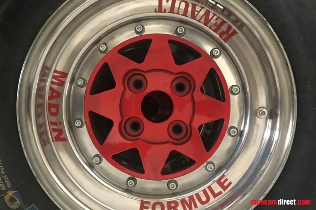 名鞋恒久远经典,经典永流传美丽恒久远