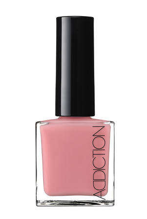 夏天显白法式指甲油款式,适合冬季的撞色指甲油